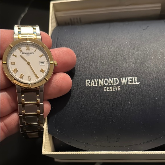 Raymond Weil Gold and Silver Watch - Picture 1 of 4